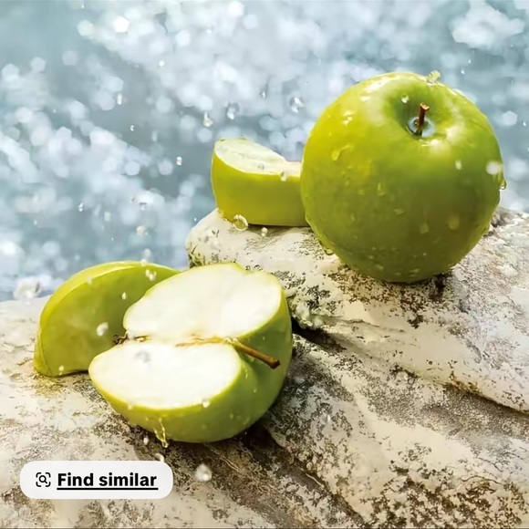 Dolce & Gabbana Light Blue Women’s Eau de Toilette — Light Blue - Picture 4 of 5